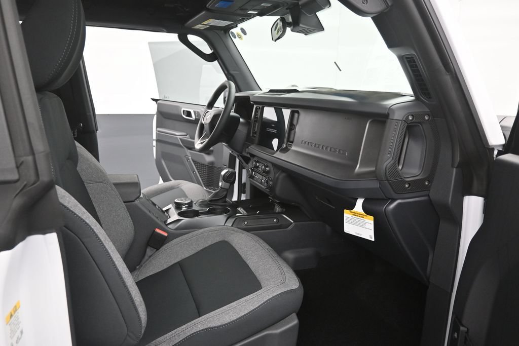 New 2026 Ford Bronco 4-Door w/ Sasquatch Package AWD/4WD image 27