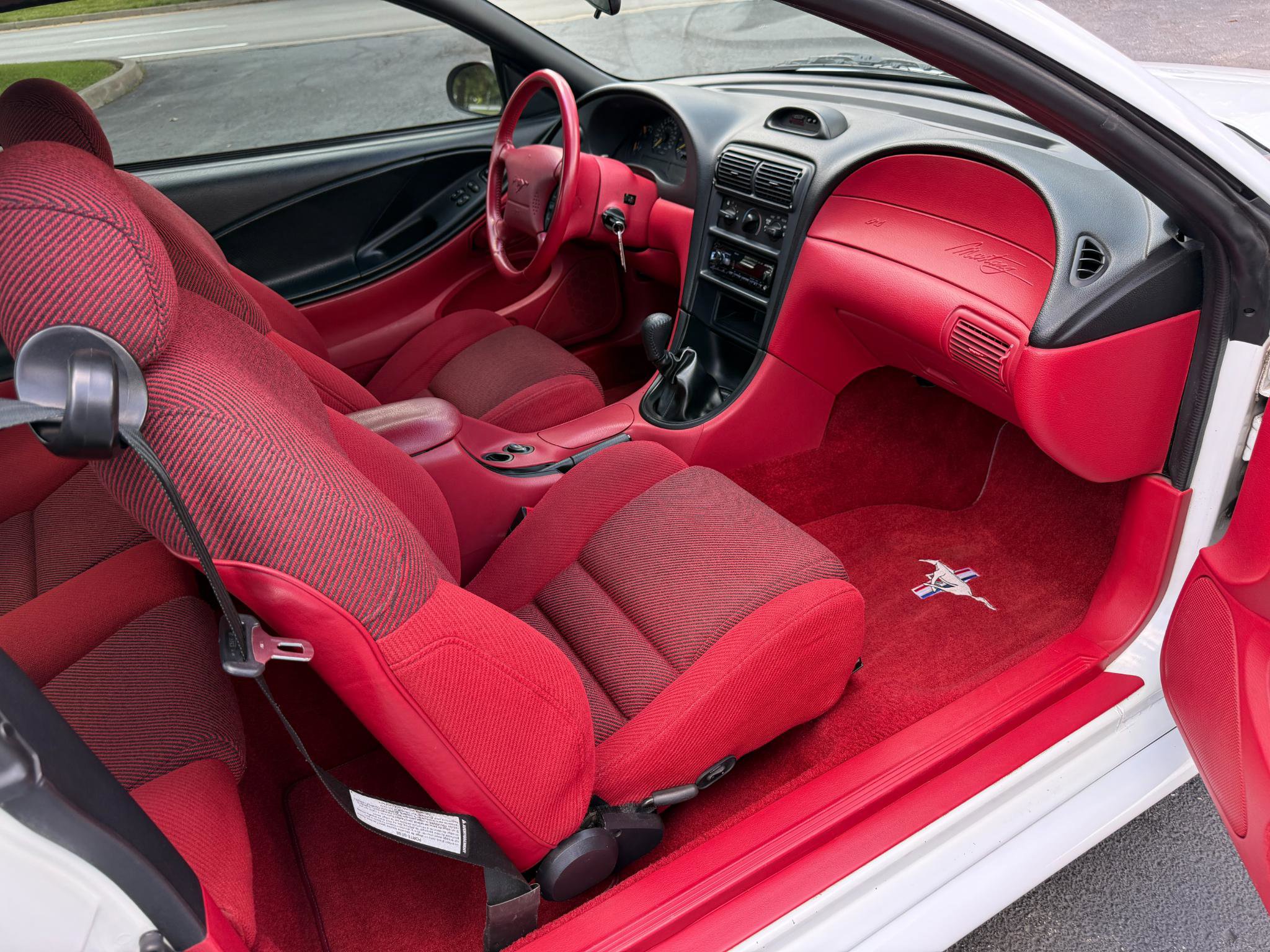 Used 1994 Ford Mustang GT RWD image 18