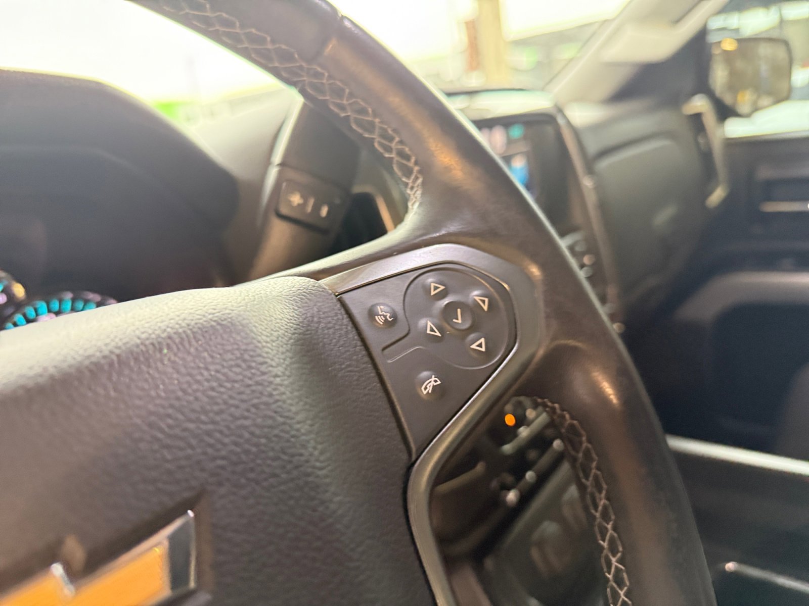 Used 2016 Chevrolet Silverado 2500 LT w/ Midnight Edition image 19