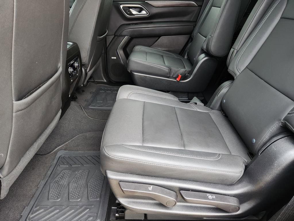 Used 2023 Chevrolet Tahoe LT w/ Luxury Package AWD/4WD image 34