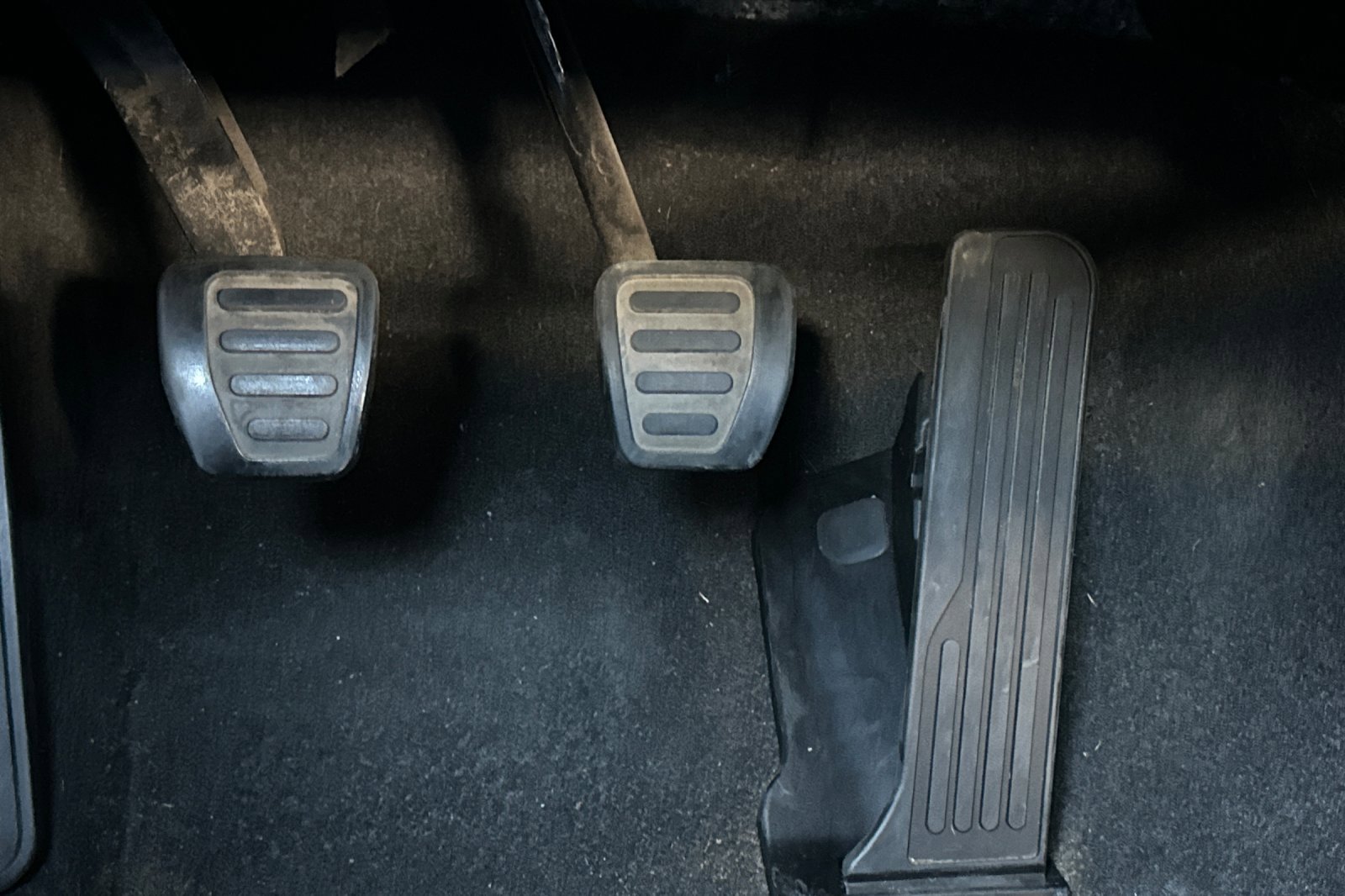 Used 2018 Chevrolet Camaro SS image 42