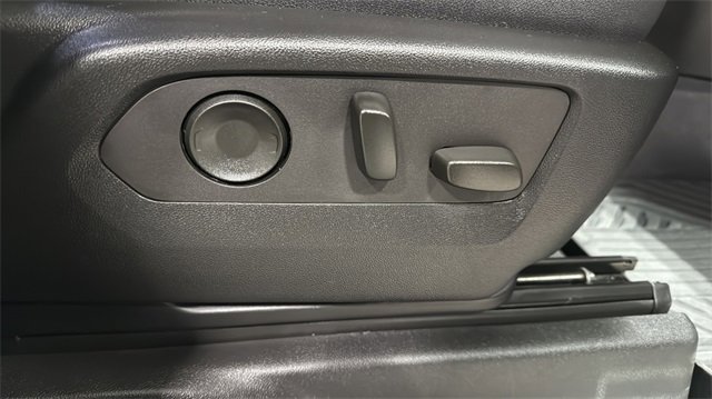 Used 2023 Chevrolet Silverado 1500 LTZ image 32