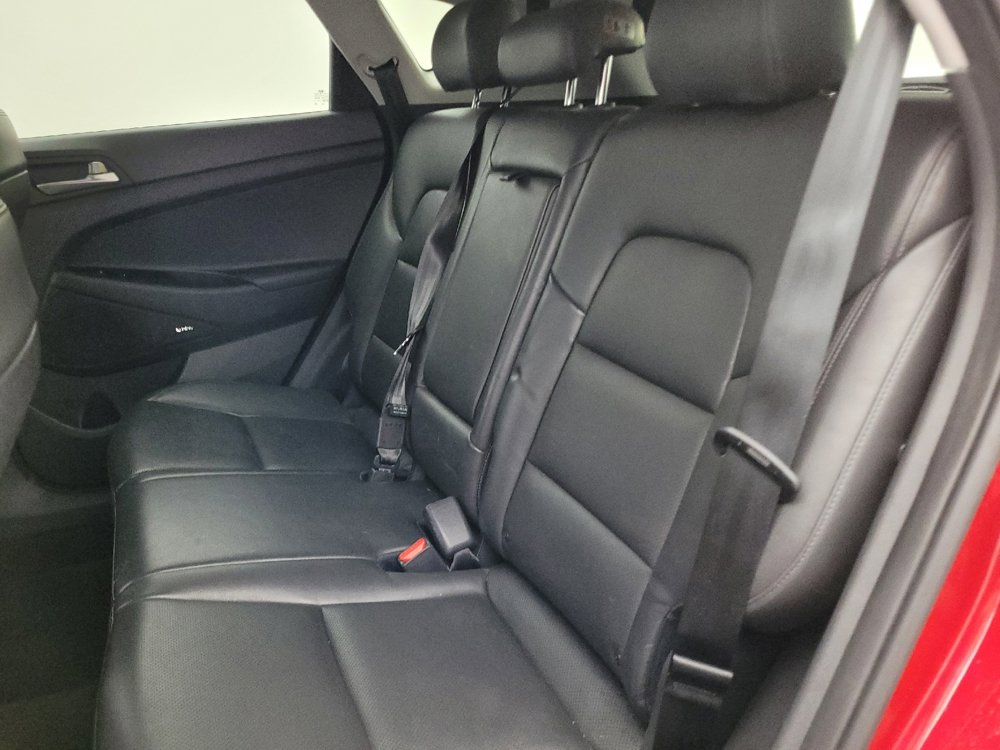 Used 2021 Hyundai Tucson Ultimate w/ Cargo Package FWD image 18