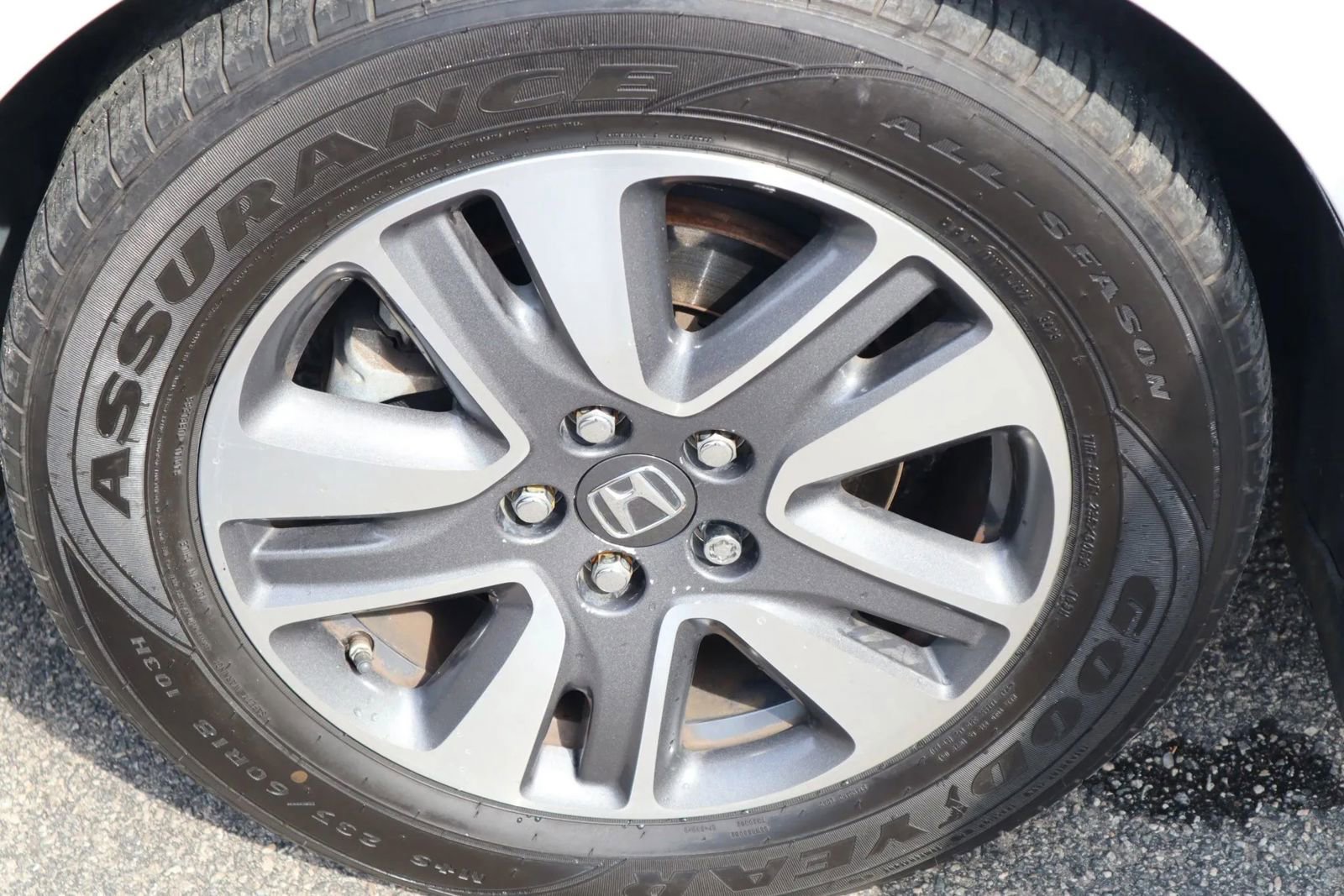 Used 2015 Honda Odyssey Touring image 37