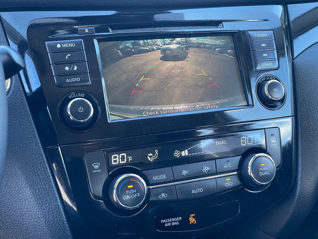 Certified 2021 Nissan Rogue Sport SV AWD/4WD image 20