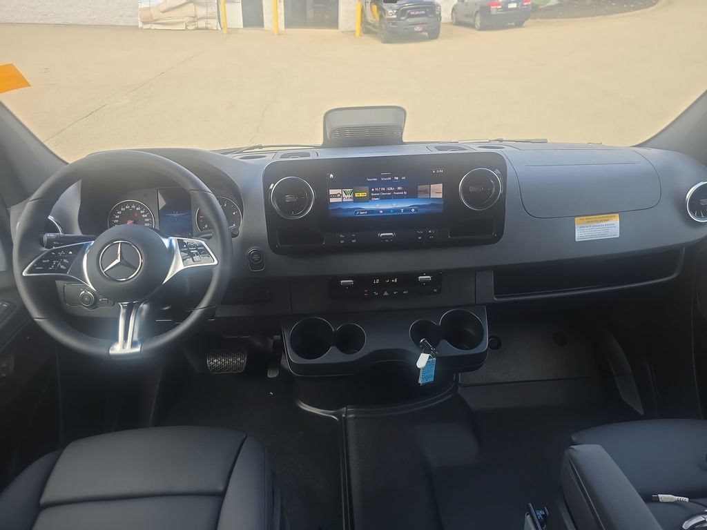 New 2026 Mercedes-Benz Sprinter 2500 image 12