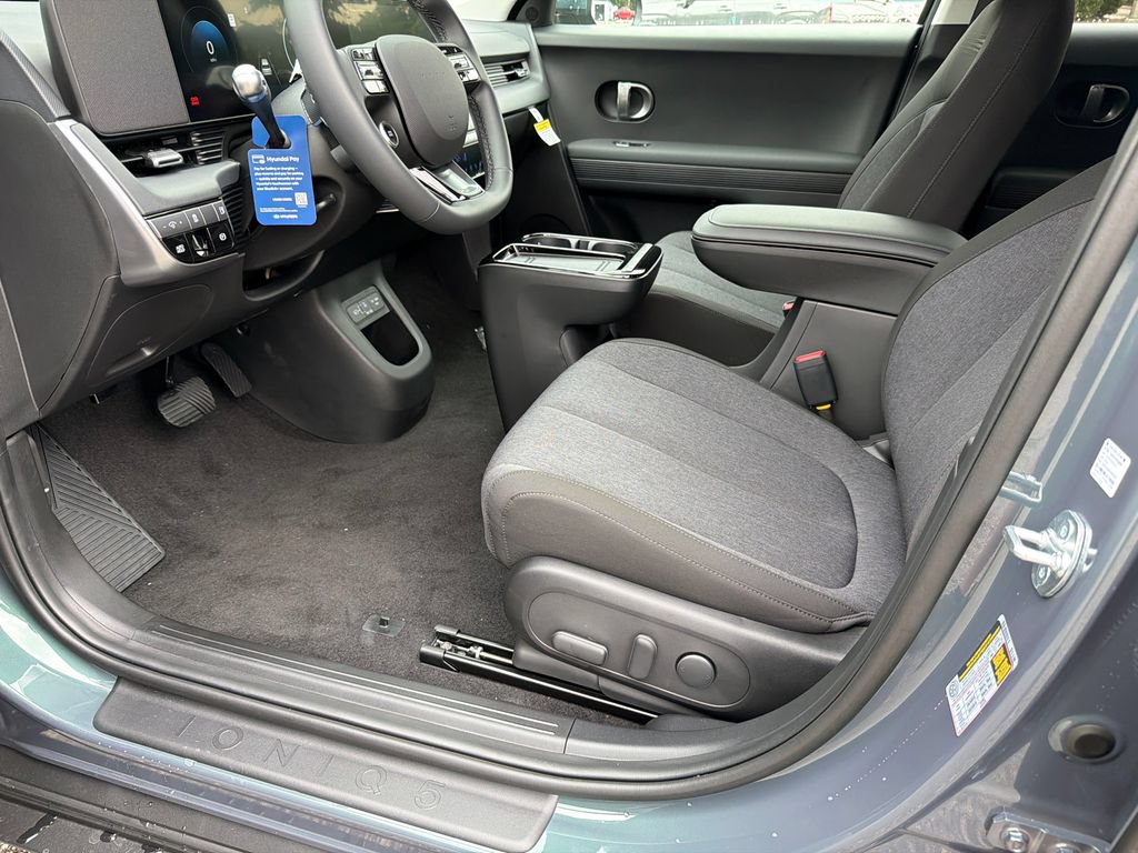 New 2026 Hyundai Ioniq 5 SE RWD image 9