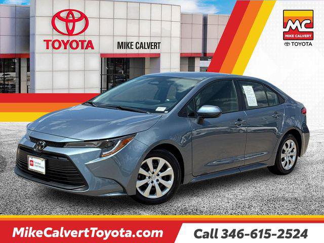 Certified 2025 Toyota Corolla LE FWD image 1