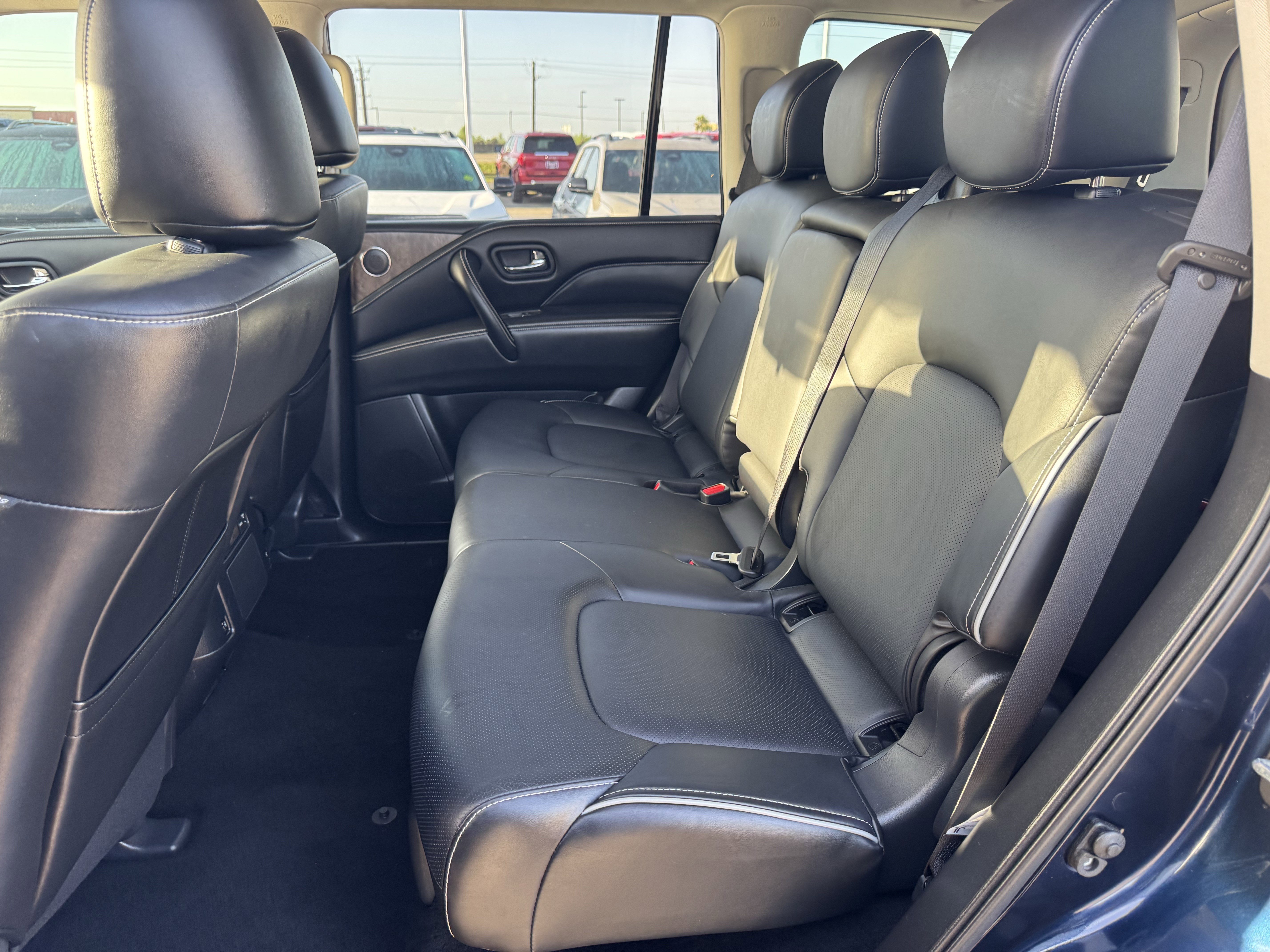 Used 2022 INFINITI QX80 Premium Select w/ Cargo Package AWD/4WD image 30