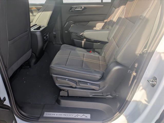 New 2026 Chevrolet Suburban High Country image 18