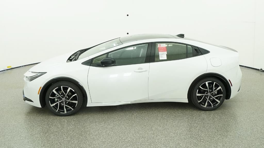 New 2026 Toyota Prius Plug-In Hybrid FWD image 38