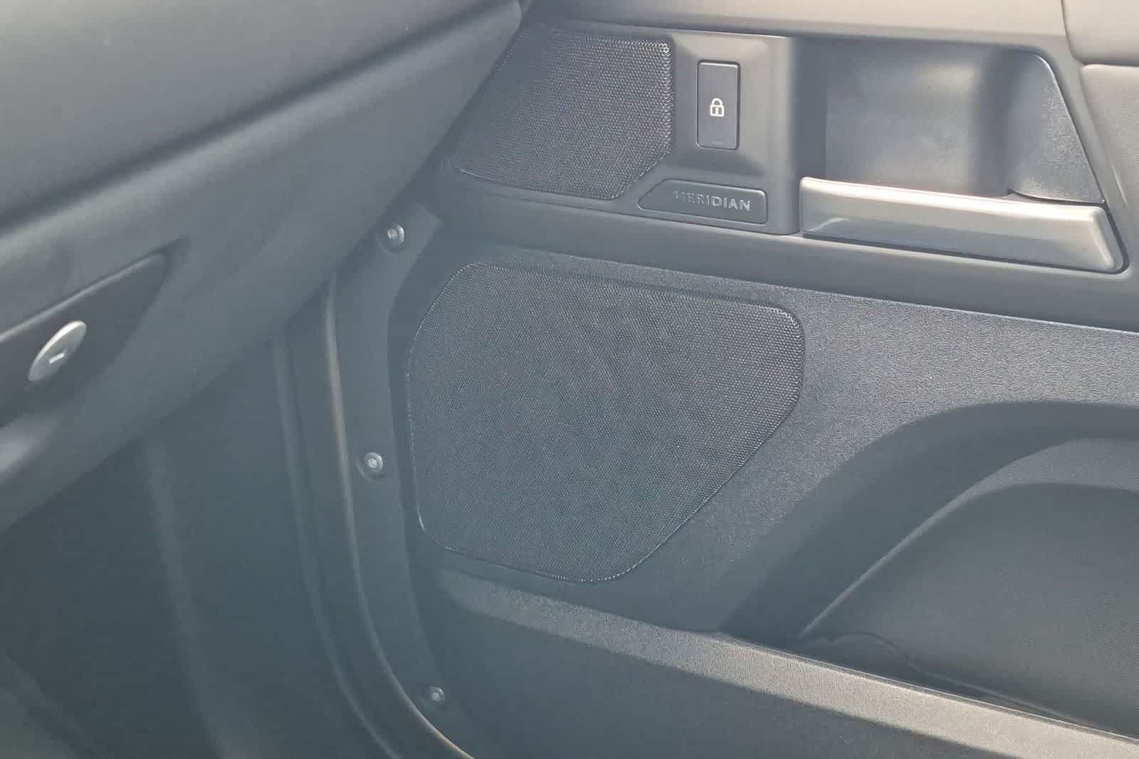 New 2026 Land Rover Defender 110 S AWD/4WD image 30