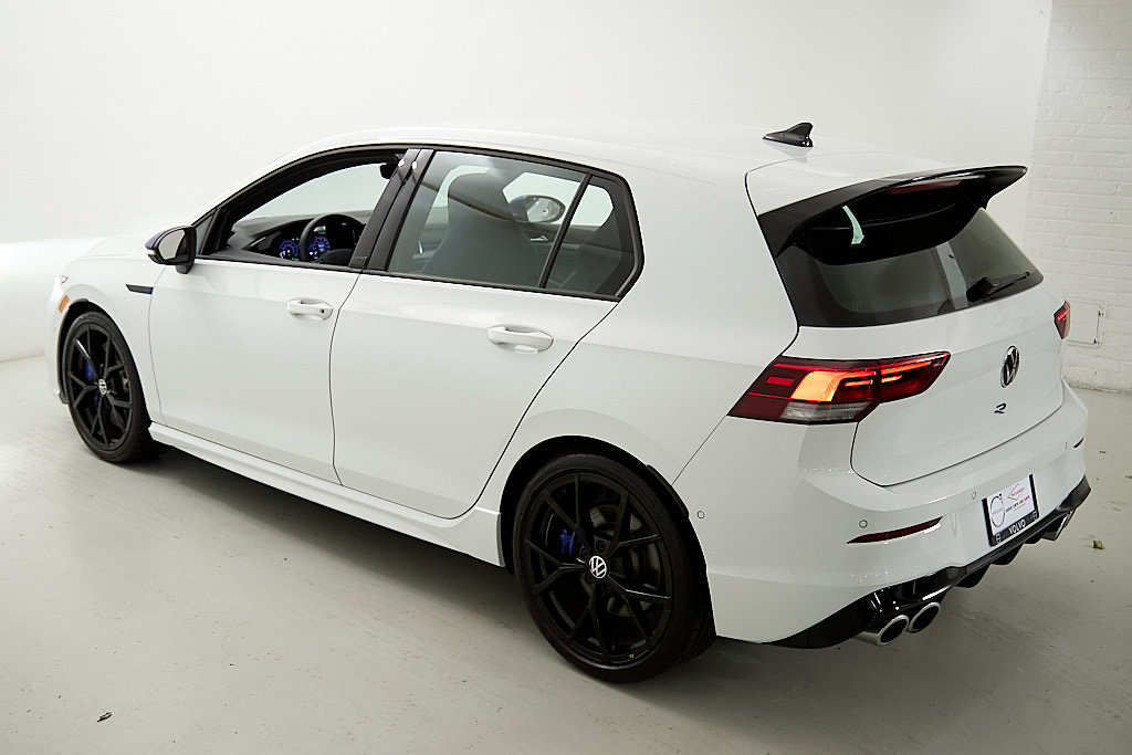 Used 2023 Volkswagen Golf 20th Anniversary Edition AWD/4WD image 8