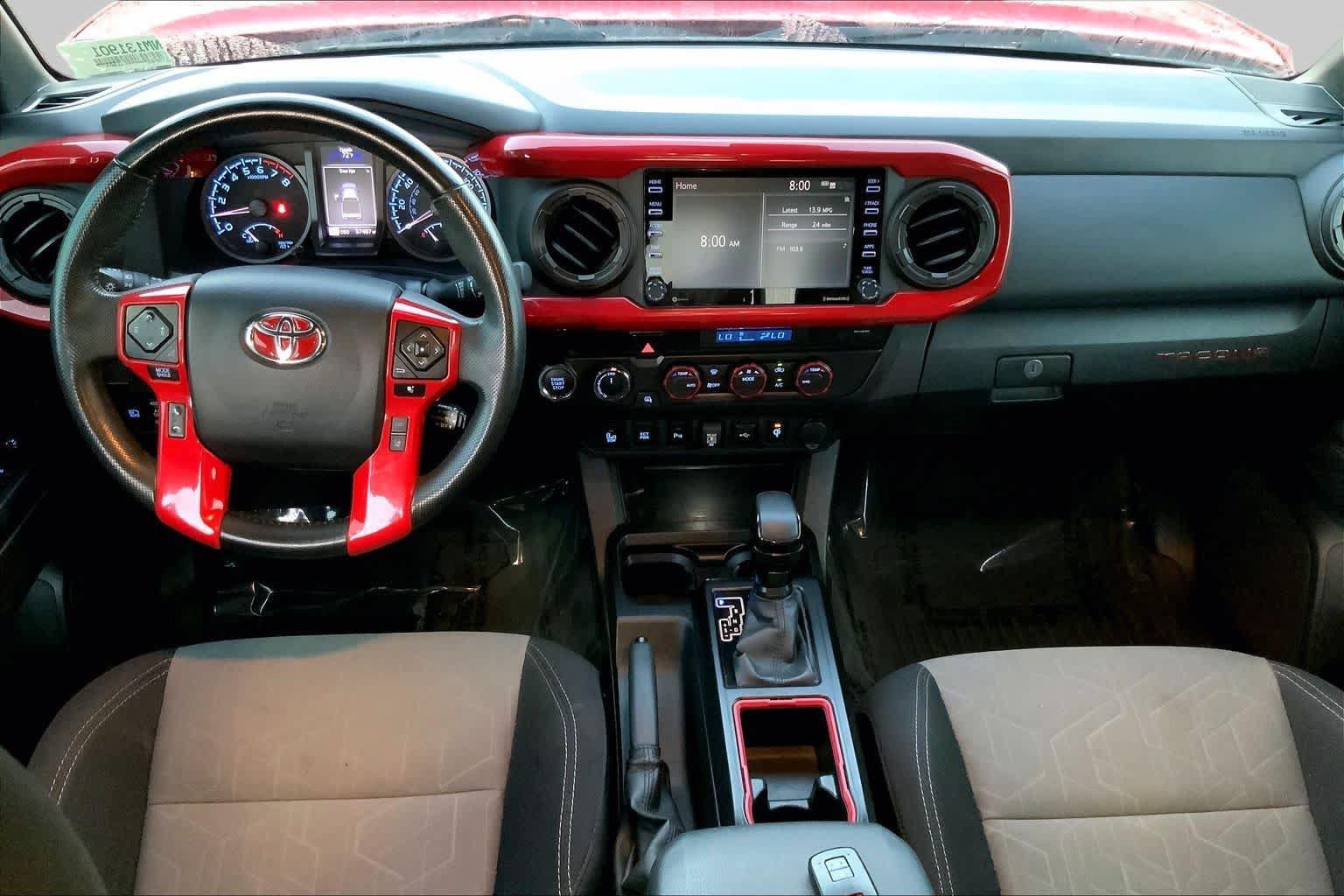 Used 2022 Toyota Tacoma TRD Off-Road w/ Technology Package AWD/4WD image 14