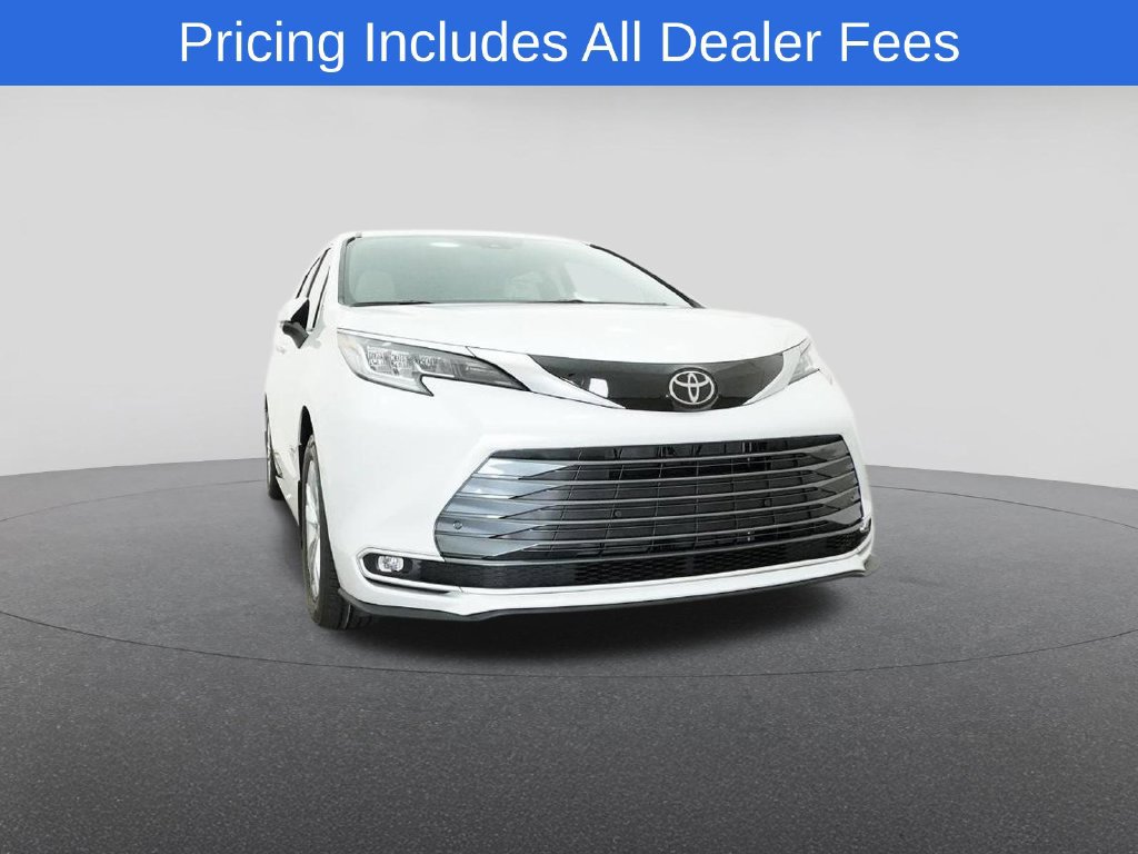 New 2026 Toyota Sienna Limited AWD/4WD image 30