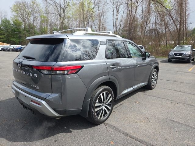 Certified 2025 Nissan Pathfinder Platinum w/ Cargo Package image 7