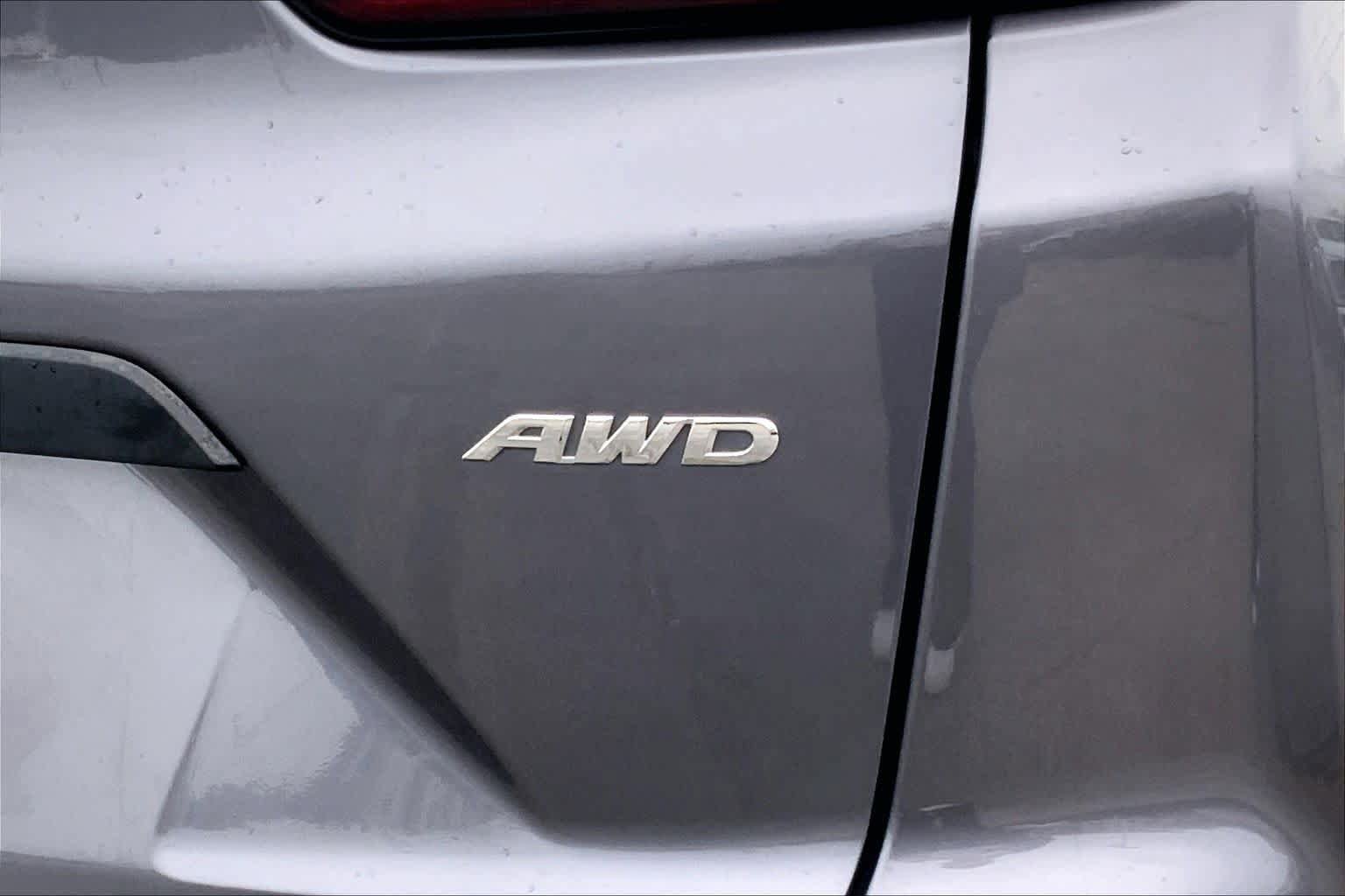 Used 2020 Honda CR-V LX image 27