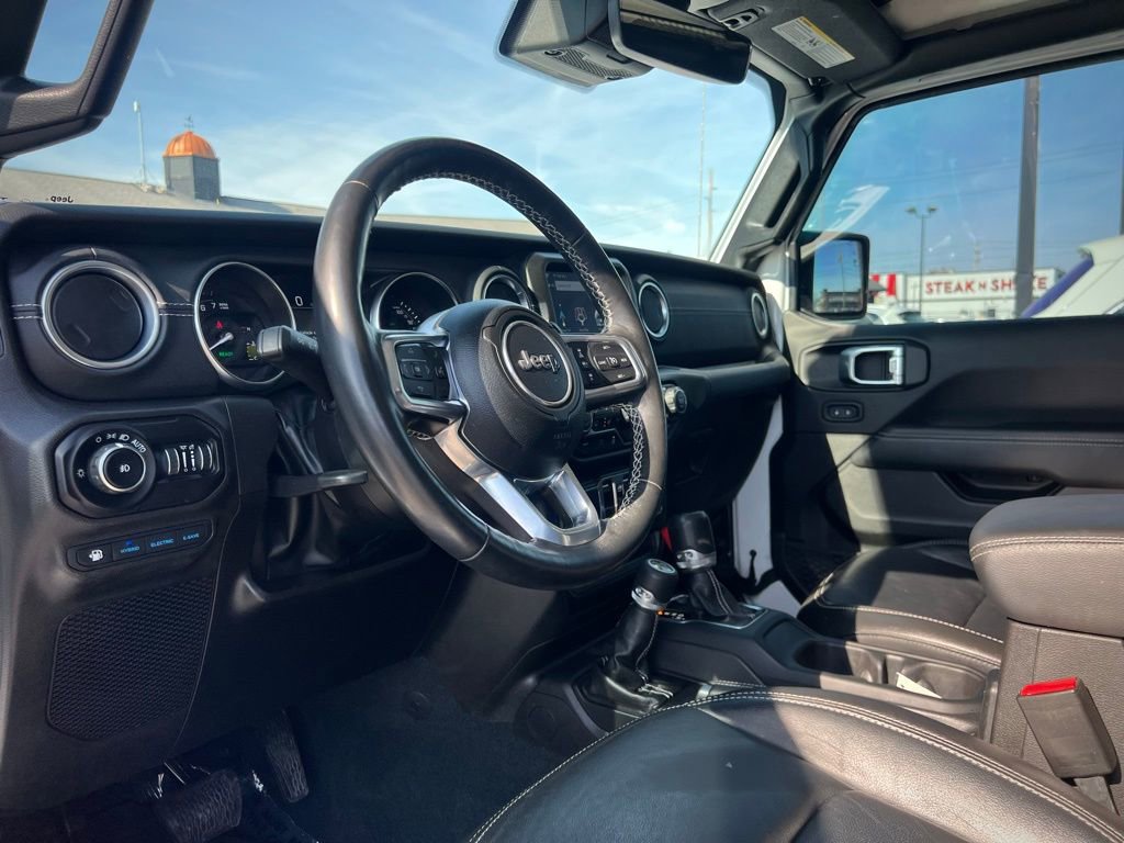 Used 2022 Jeep Wrangler Unlimited Sahara w/ Cold Weather Group image 64