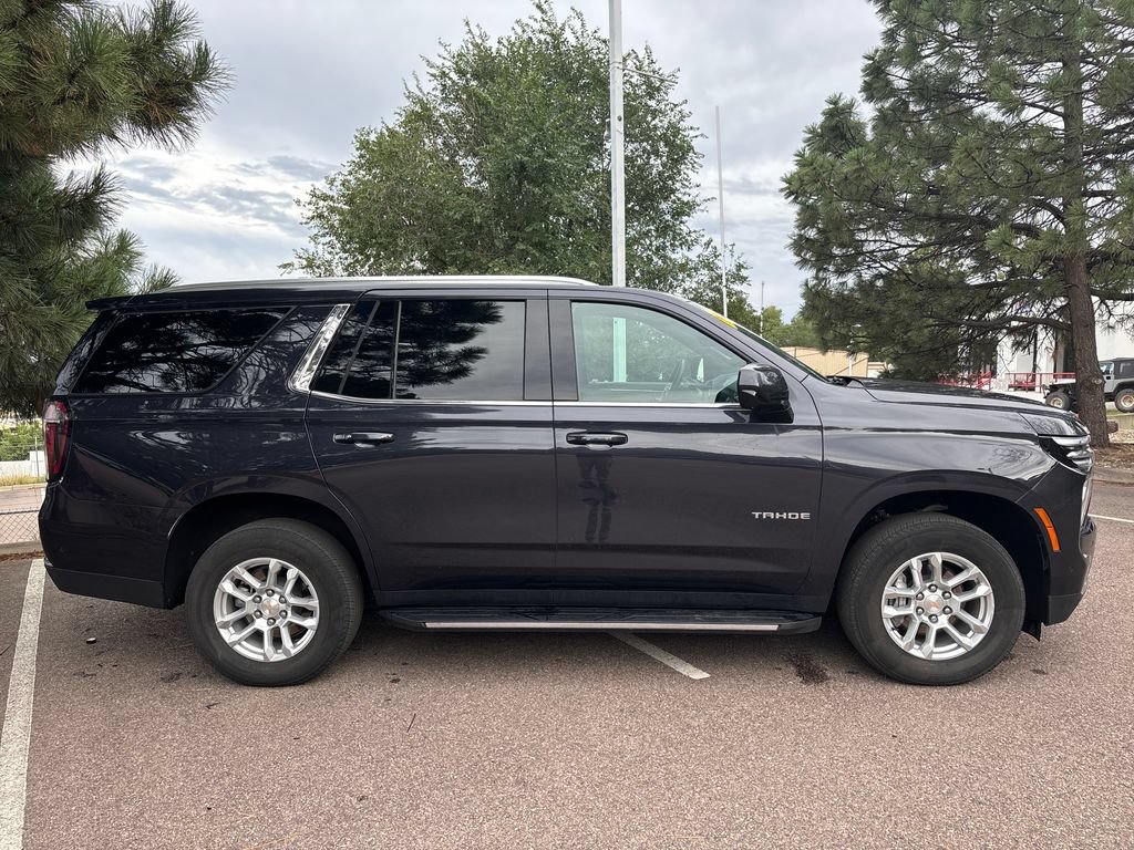Used 2025 Chevrolet Tahoe LT AWD/4WD image 4