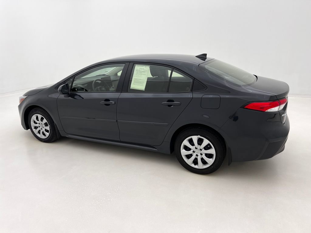 Used 2024 Toyota Corolla LE FWD image 10