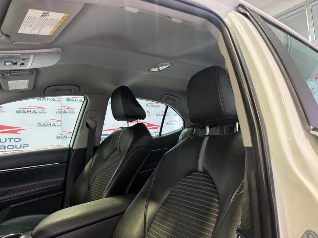 Used 2023 Toyota Camry SE FWD image 19