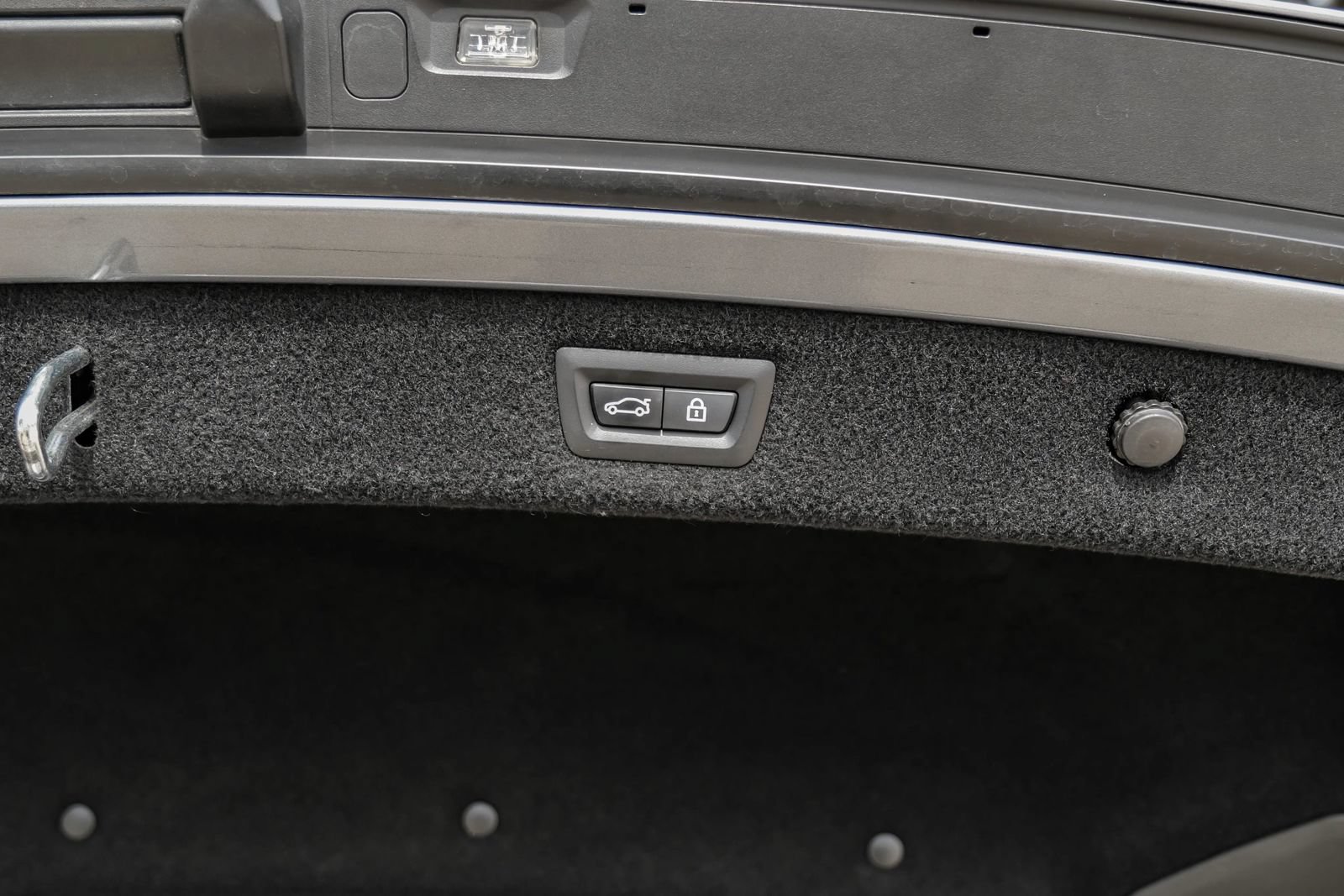 Used 2022 BMW M8 Gran Coupe xDrive Competition w/ M Carbon Exterior Package AWD/4WD image 61