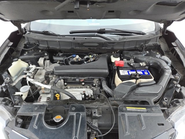 Used 2017 Nissan Rogue SV image 64