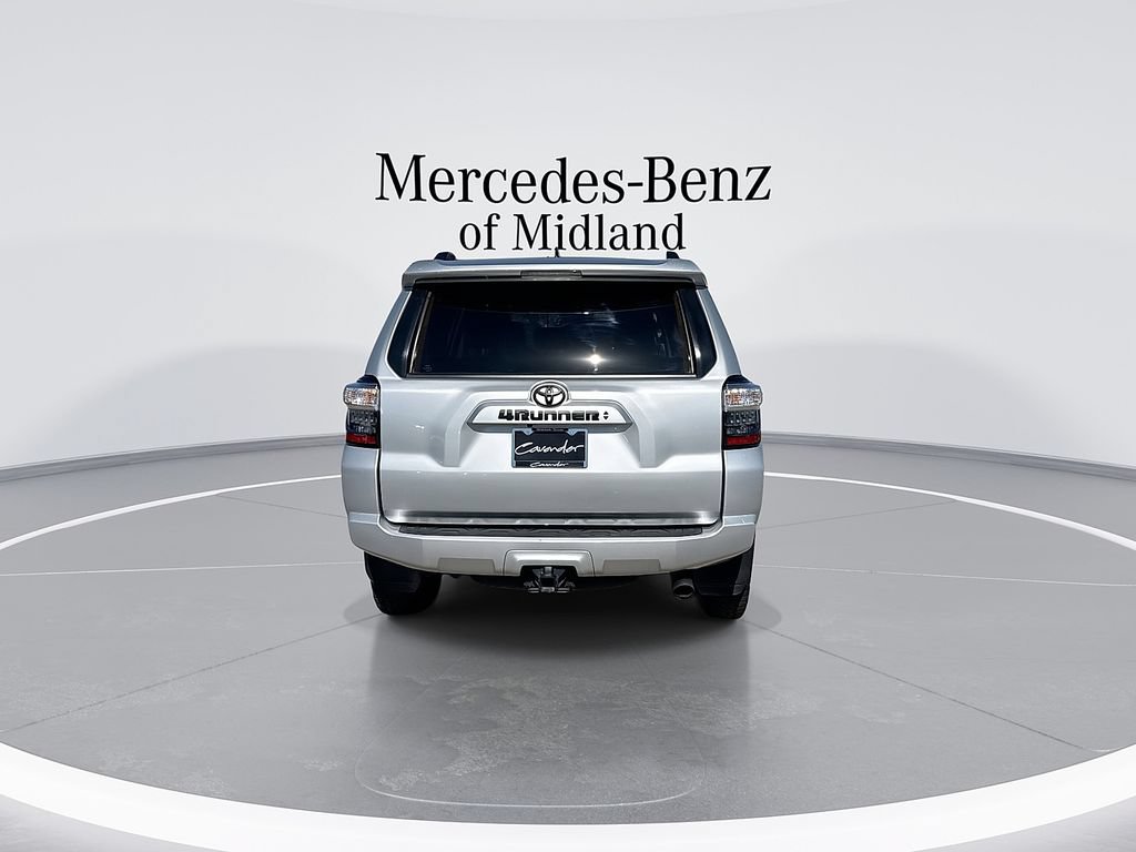 Used 2023 Toyota 4Runner SR5 Premium w/ Moonroof Package RWD image 7