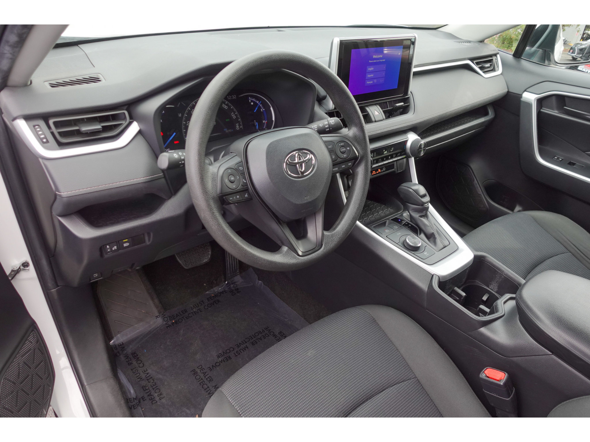 Certified 2024 Toyota RAV4 LE AWD/4WD image 9