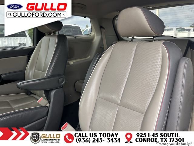 Used 2016 Kia Sedona SX FWD image 13