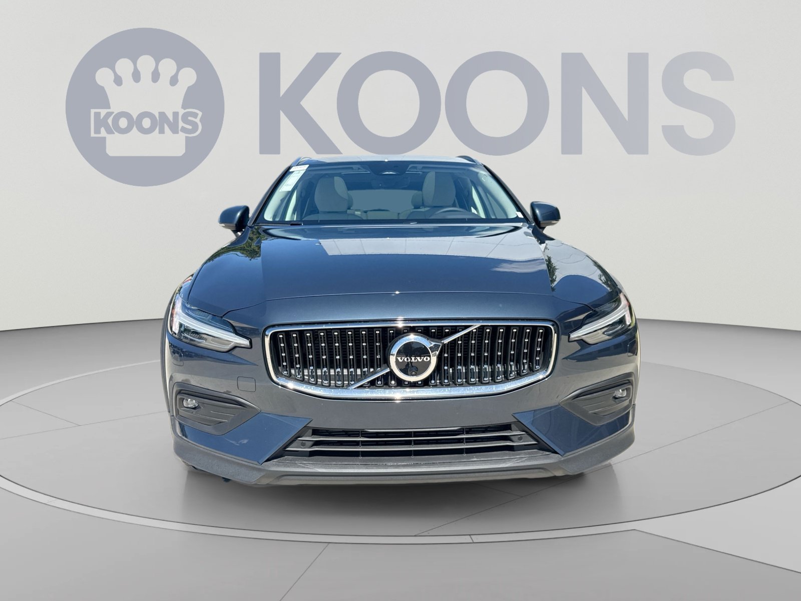 New 2026 Volvo V60 B5 Cross Country Plus w/ Climate Package AWD/4WD image 11