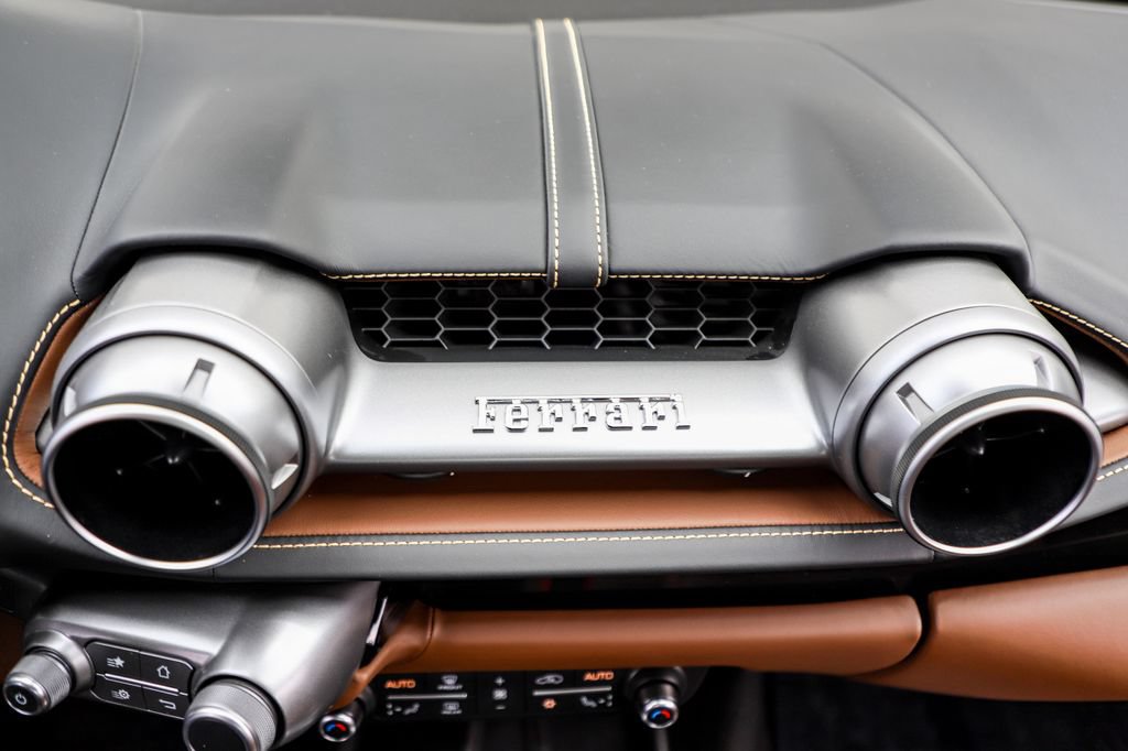 Used 2021 Ferrari 812 GTS RWD image 51