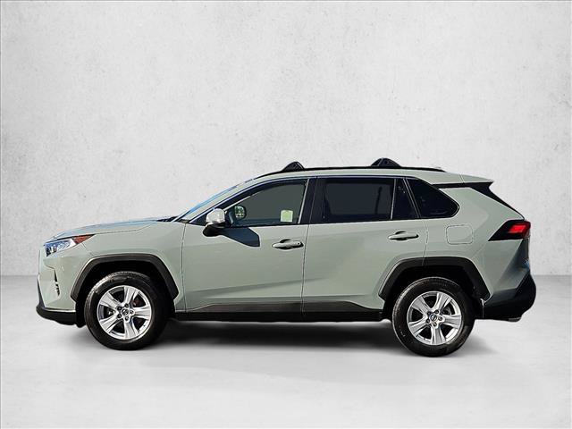 Used 2019 Toyota RAV4 XLE w/ Convenience Package FWD image 9