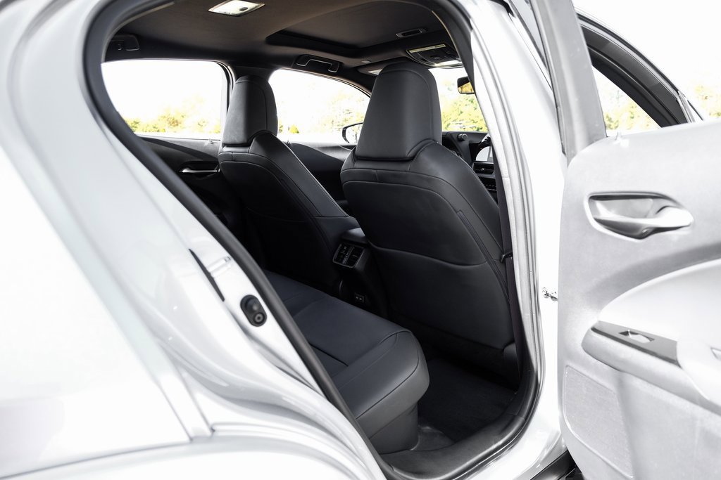 Used 2023 Lexus UX 250h FWD w/ Premium Package image 42