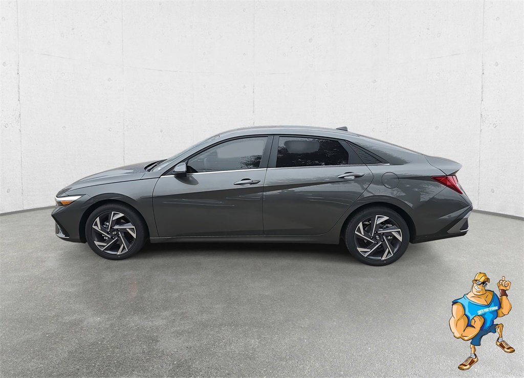 New 2026 Hyundai Elantra Limited image 8