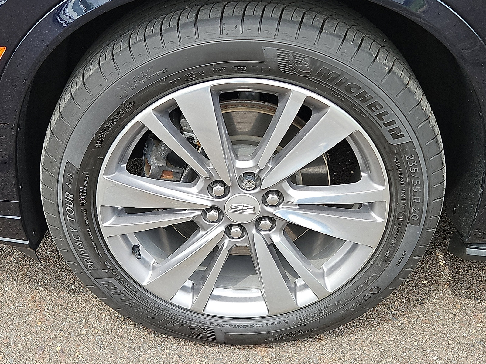 Used 2022 Cadillac XT6 Premium Luxury w/ LPO, Floor Liner Package AWD/4WD image 8