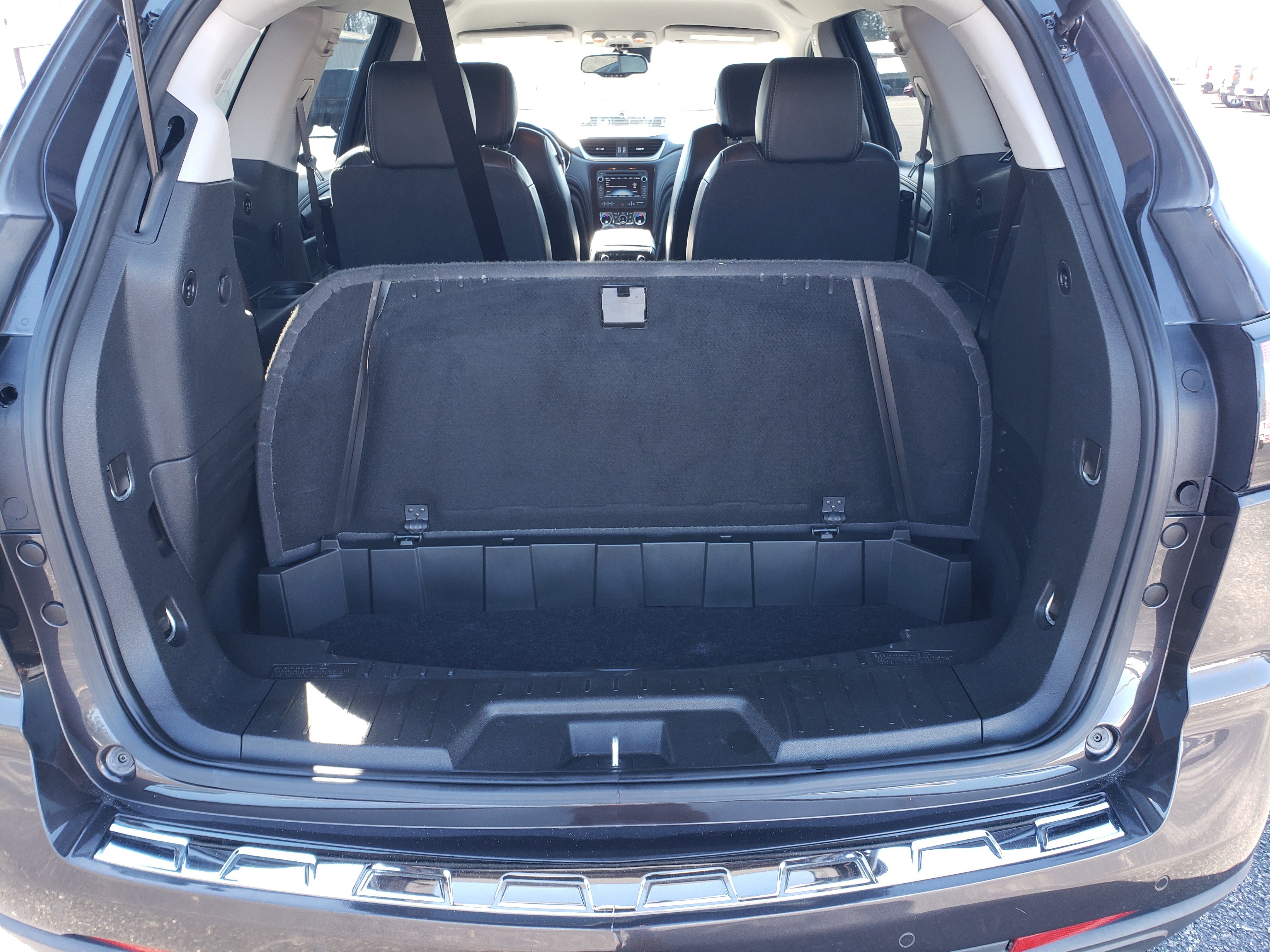 Used 2017 Chevrolet Traverse Premier image 10