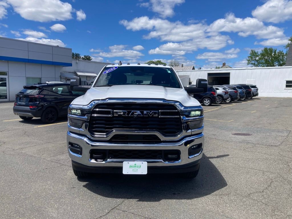 Used 2025 RAM 2500 Big Horn AWD/4WD image 2