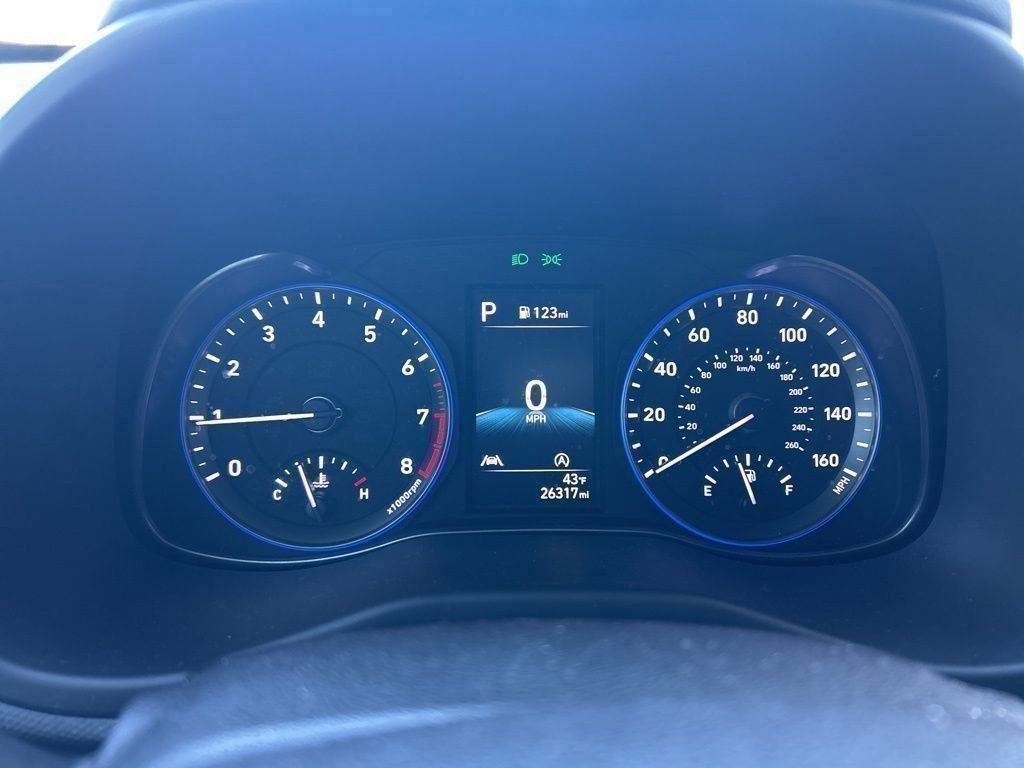 Used 2022 Hyundai Kona SEL image 12