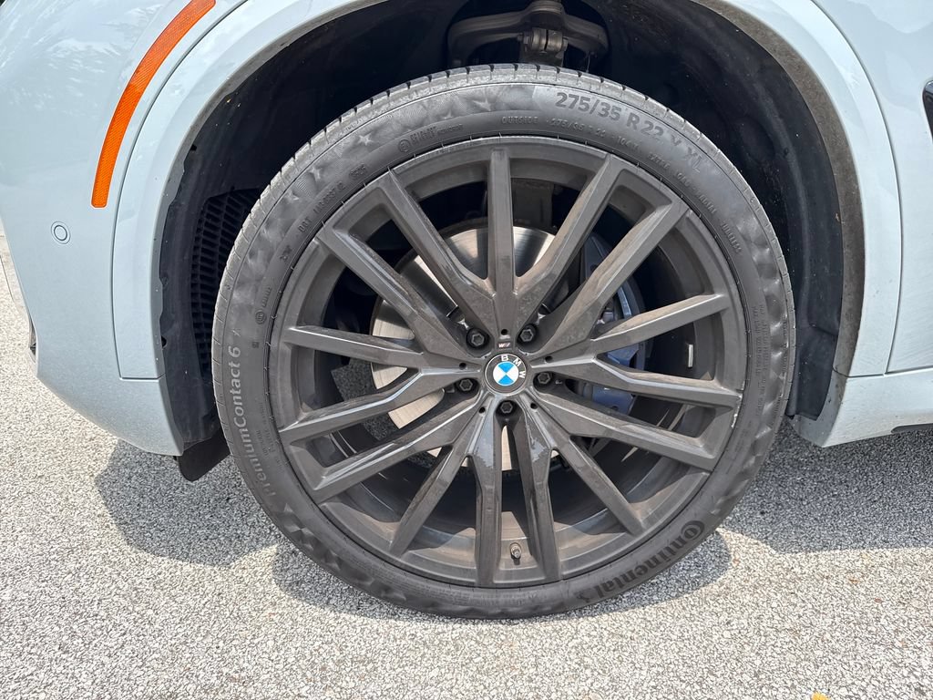 Used 2024 BMW X5 xDrive40i w/ M Sport Package AWD/4WD image 10