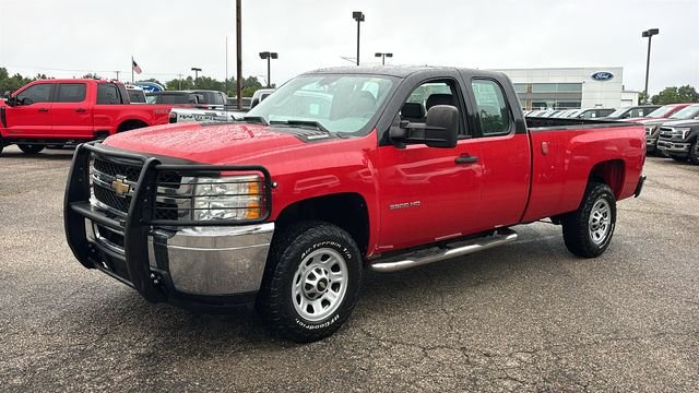 Used 2011 Chevrolet Silverado 3500 W/T w/ Snow Plow Prep Package AWD/4WD image 3