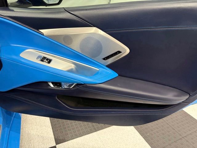 Used 2023 Chevrolet Corvette Stingray Premium Cpe w/ Battery Protection Package image 20