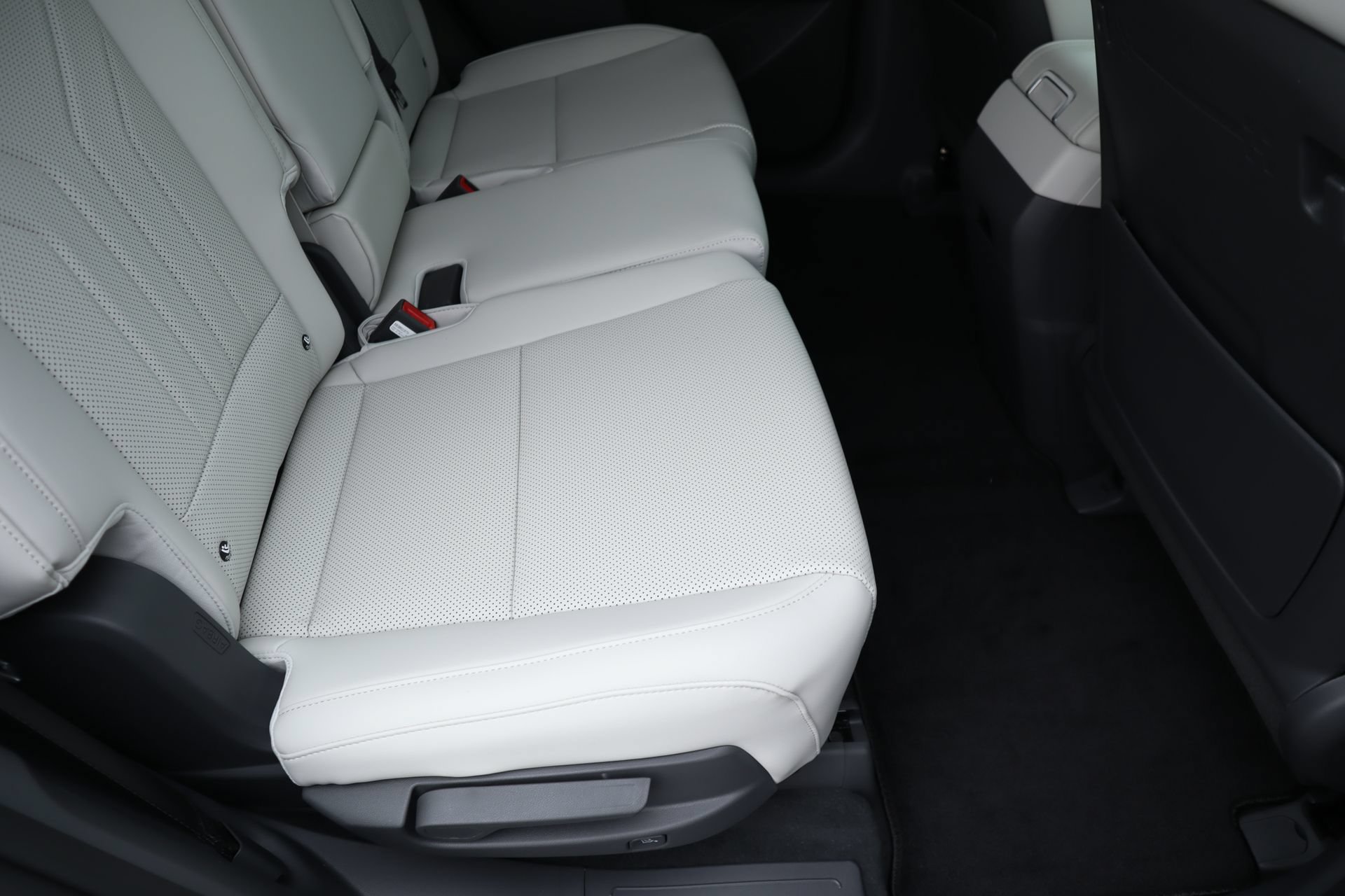 New 2027 Hyundai Santa Fe SEL FWD image 20