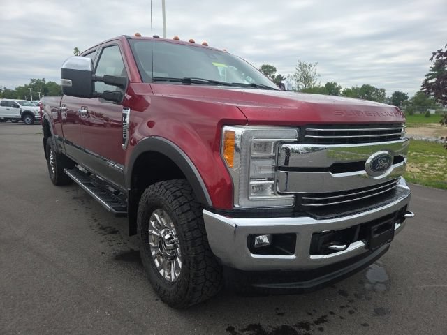Used 2018 Ford F350 Lariat w/ Lariat Ultimate Package AWD/4WD image 1