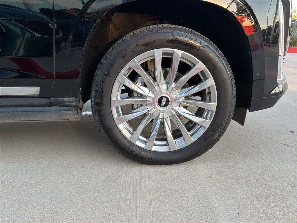 Used 2022 Cadillac Escalade Premium Luxury w/ Performance Package AWD/4WD image 7
