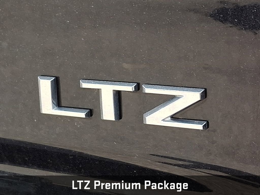 Used 2020 Chevrolet Silverado 1500 LTZ w/ LTZ Premium Package image 23