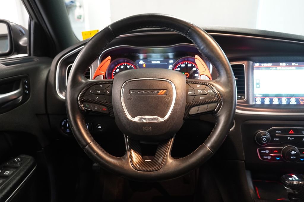 Used 2017 Dodge Charger SXT w/ AWD Plus Group image 19