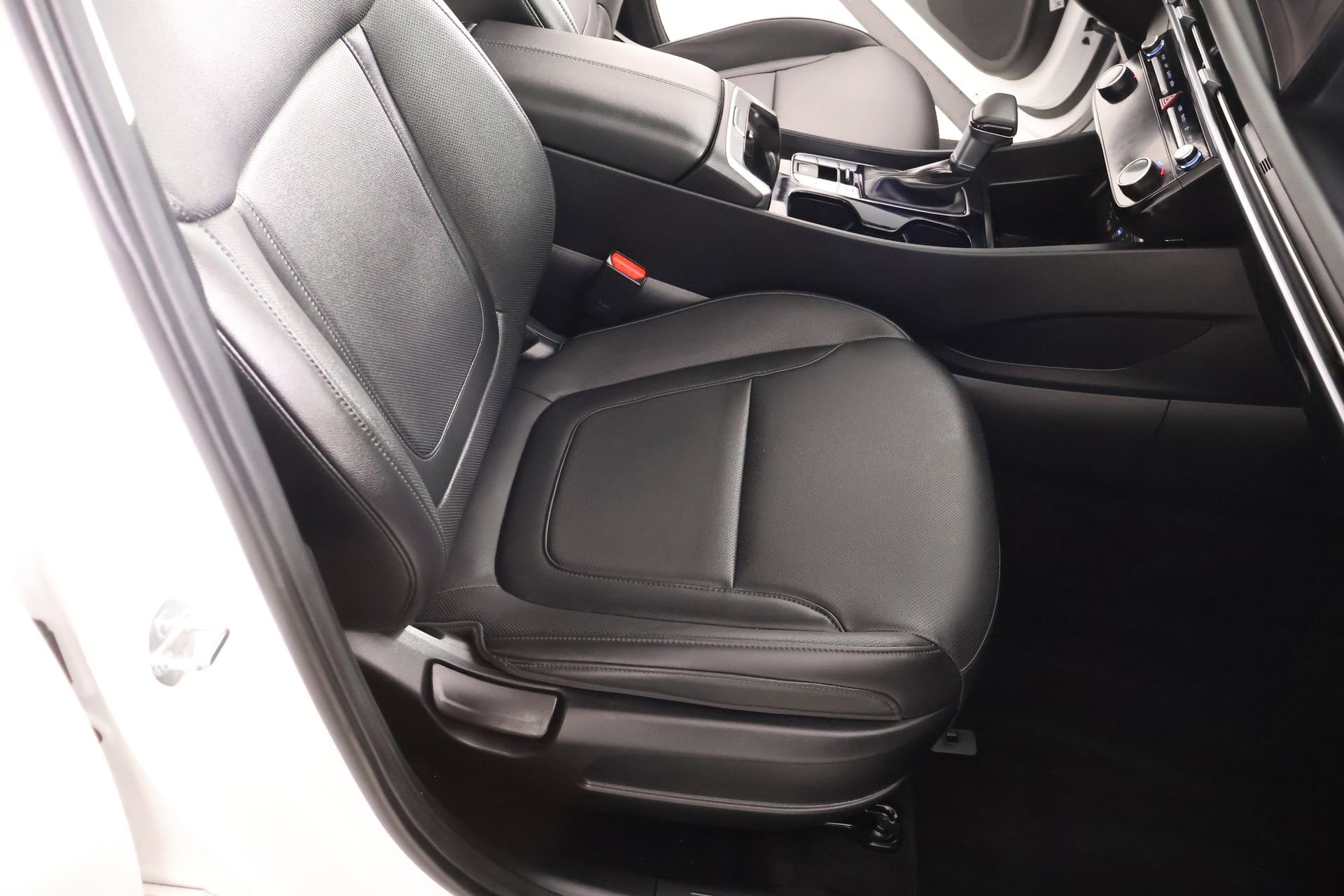 Certified 2025 Hyundai Tucson SEL image 14