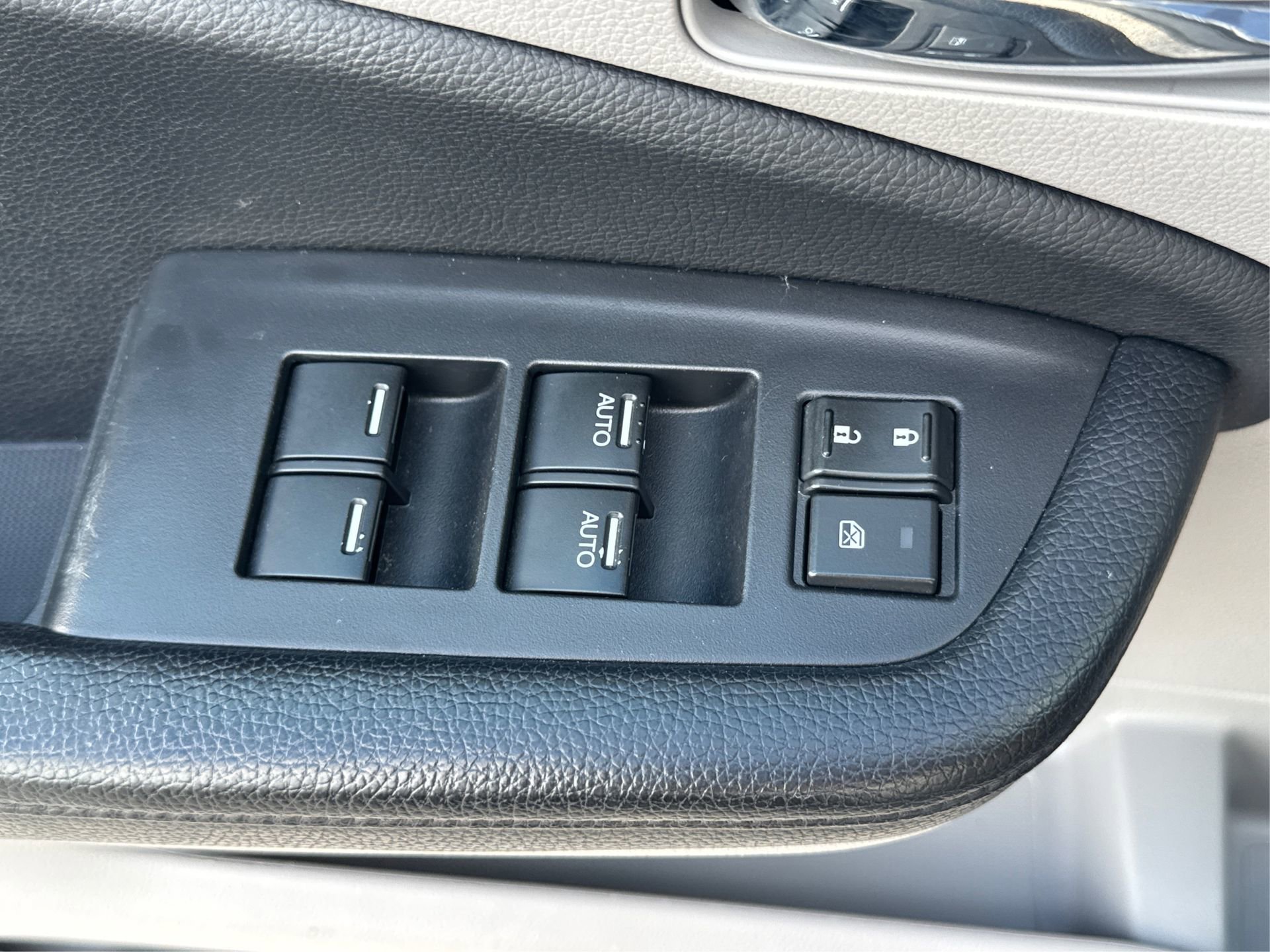 Used 2019 Honda Pilot EX-L image 35