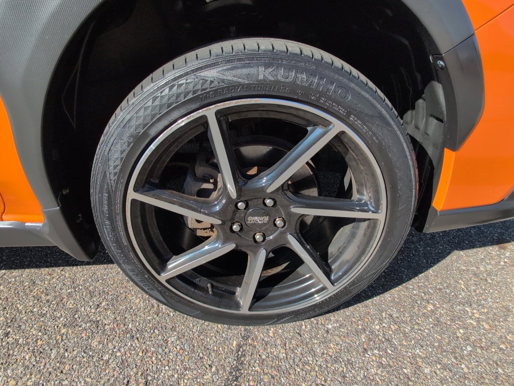 Used 2018 Subaru Crosstrek 2.0i AWD/4WD image 12
